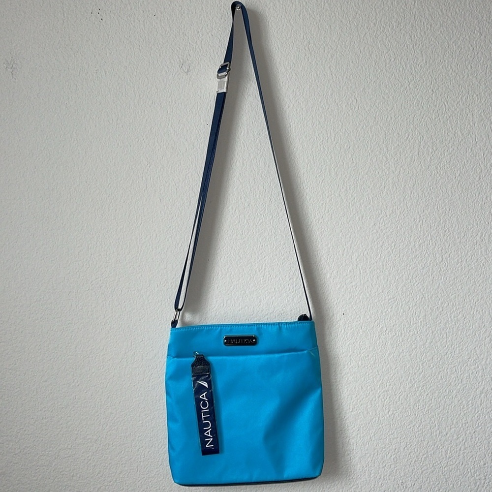 Nautica Women's Diver crossbody bag - Picture 2 of 5